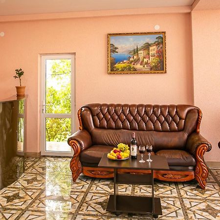Hotel Sanzazila Gudauta Zewnętrze zdjęcie